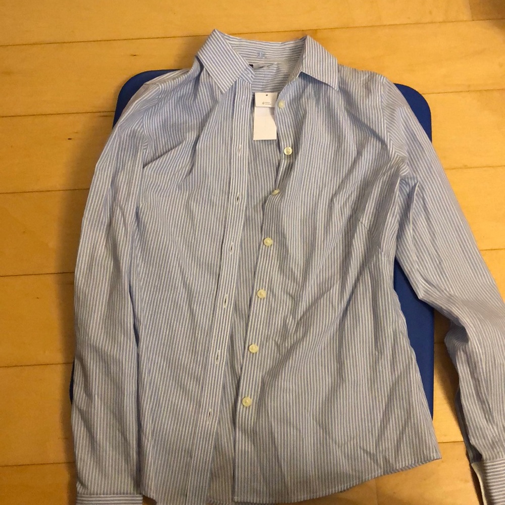 Banana republic non-iron fitted blue stripe sz 4